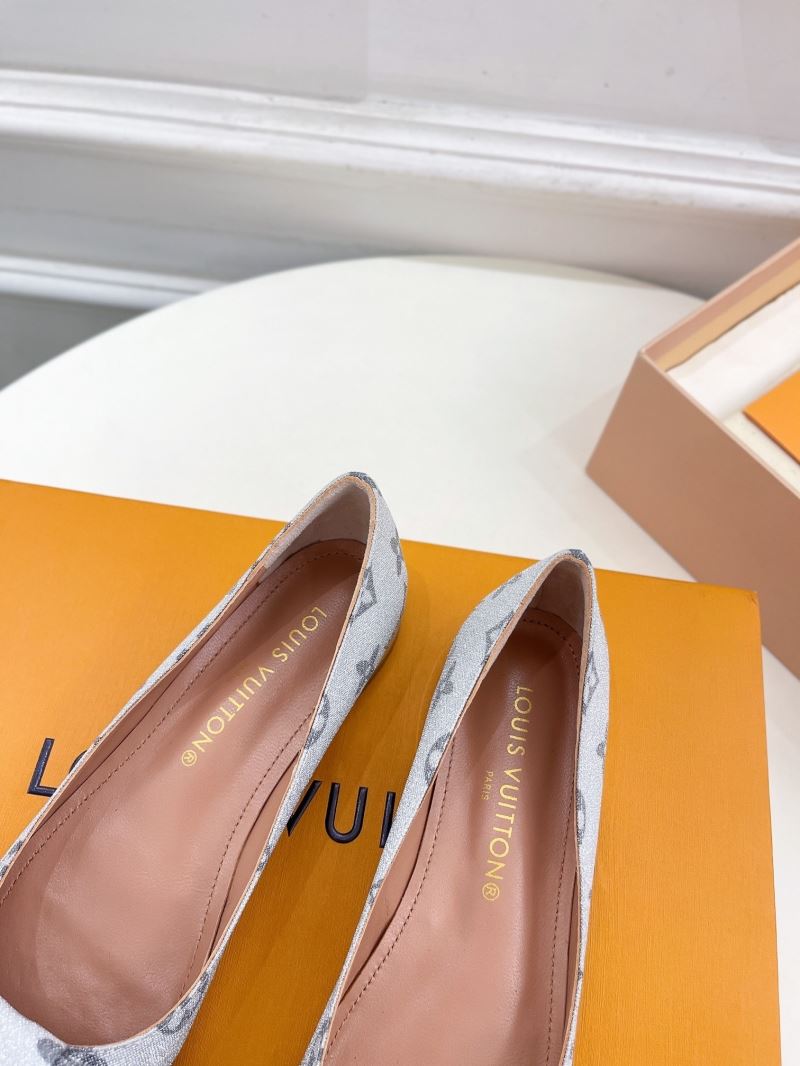 Louis Vuitton Flat Shoes